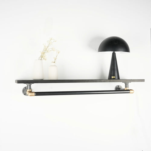 Bøjlestang SARA sort med messing og hylde