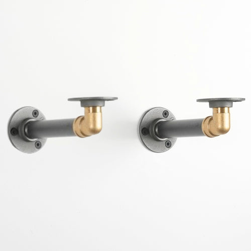 Hyldeknægt ELLA sort med messing - Til hylde