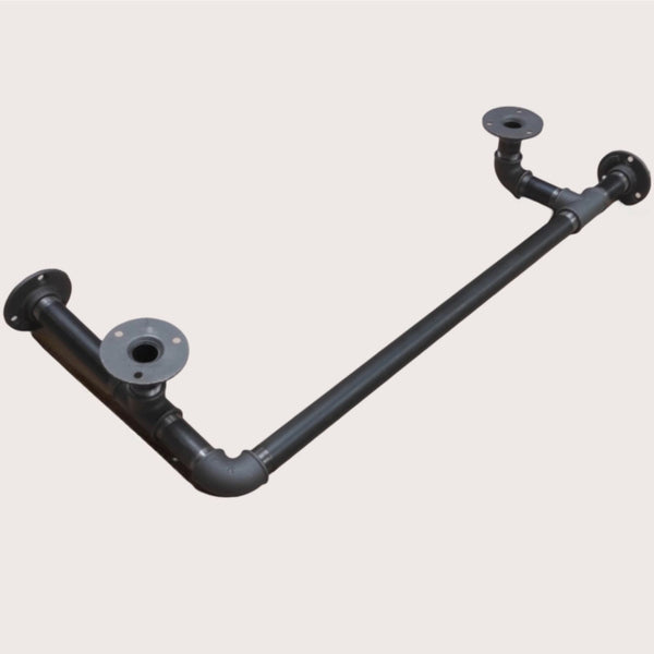 Bøjlestang LIAM sort med messing og hylde