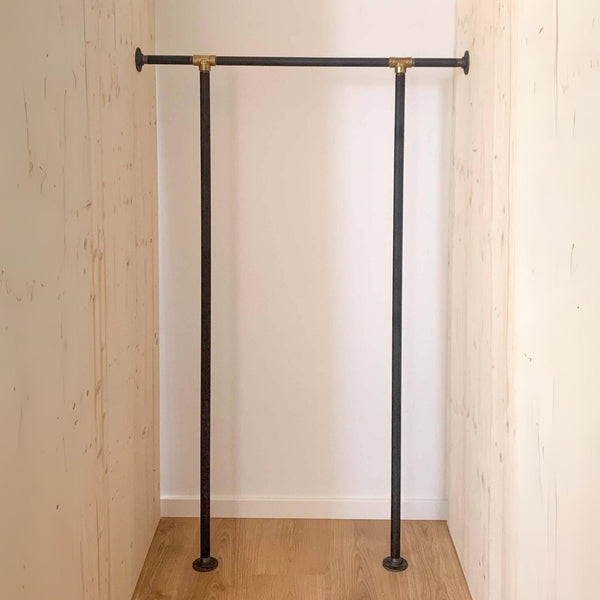 Bøjlestang MIA sort Ophæng RAW58 0-50 cm Sort med messing samlinger