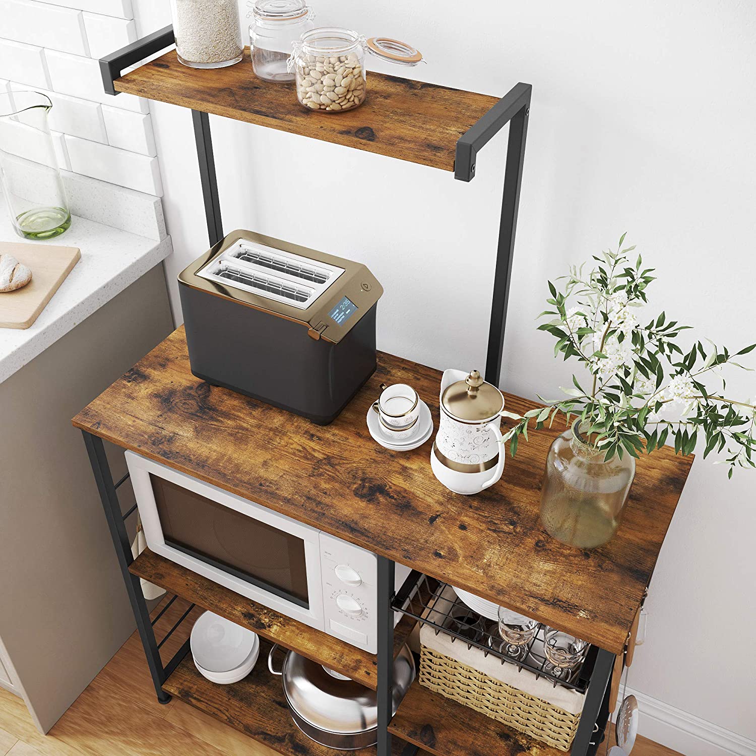 Baker? Rack with Shelves, Microwave Stand with Wire Basket, 6 S-Hooks, Kitchen Shelf, Utility Storage for Spices, Pots, and Pans, Rustic Brown KKS35X RAW58.dk 