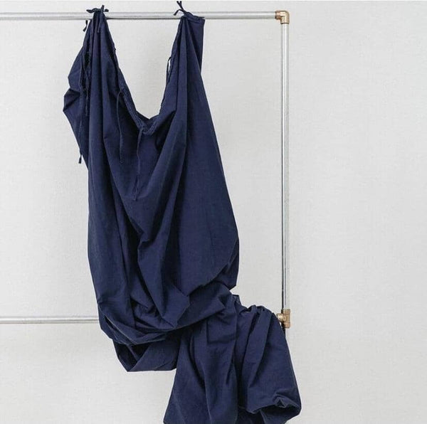 RAW58 Vincent tøjstativ i sølv Tøjstativ RAW58