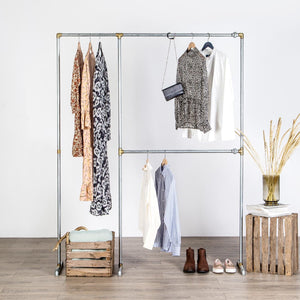 RAW58 Alma tøjstativ i sølv Tøjstativ RAW58 215x116 cm Sølv med messing samlinger