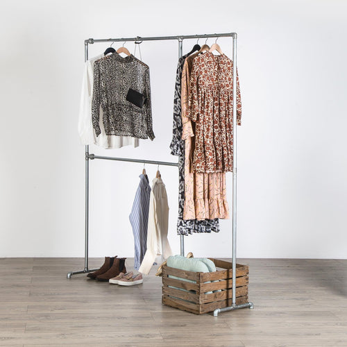 RAW58 Alma tøjstativ i sølv Tøjstativ RAW58 215x116 cm Sølv