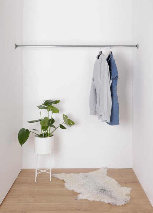 Marzello bøjlestang mellem to vægge i galvaniseret vandrør